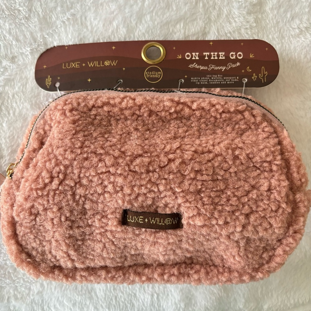 LUXE + WILLOW On The Go Sherpa Fanny Pack/Crossbody Belt Bag